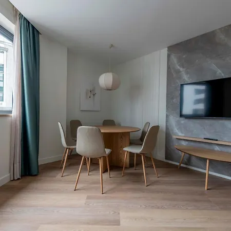 Silken Goya * אוביידו